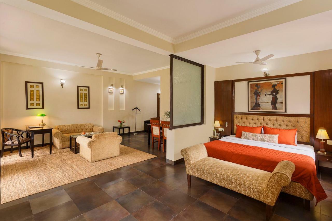 Naturoville Ayurvedic And Yoga Retreat Hotel Rishikesh Ngoại thất bức ảnh
