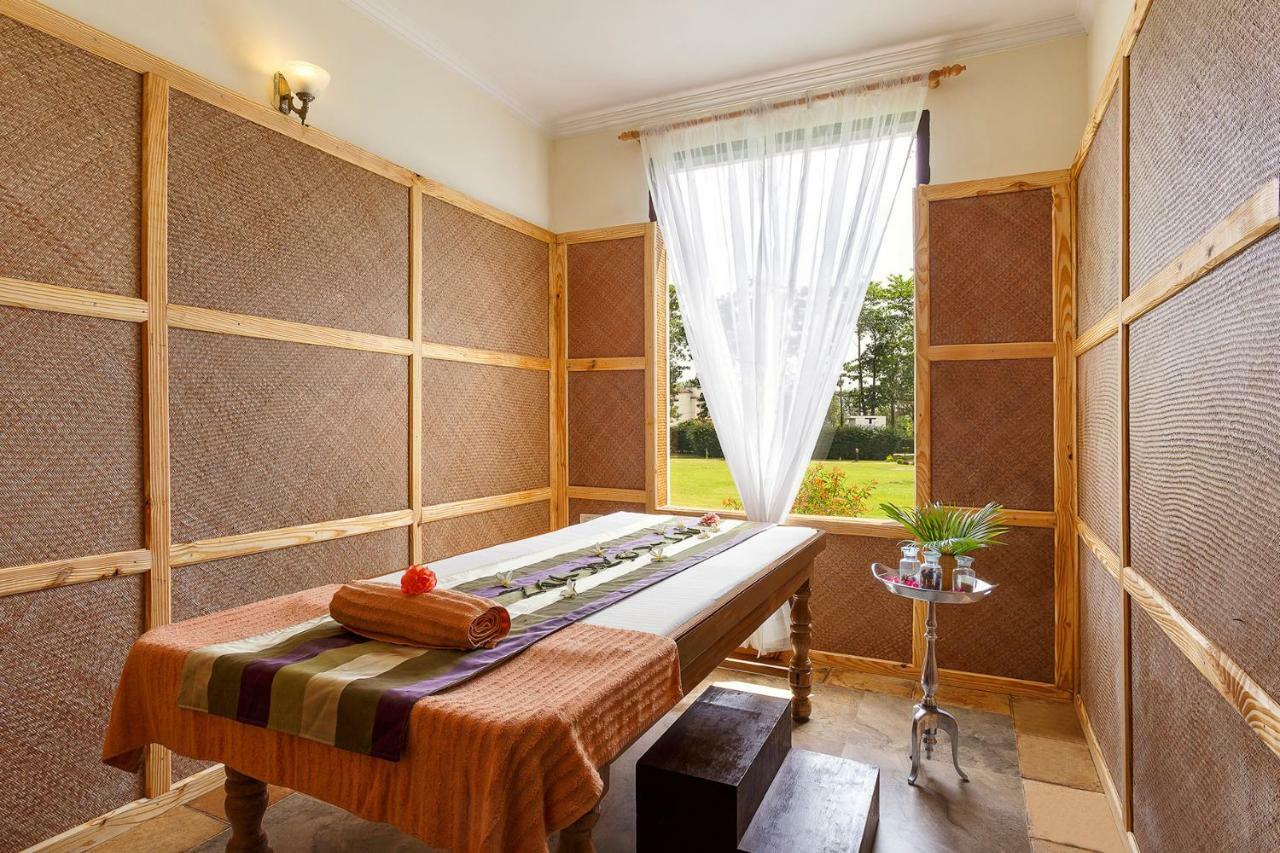 Naturoville Ayurvedic And Yoga Retreat Hotel Rishikesh Ngoại thất bức ảnh
