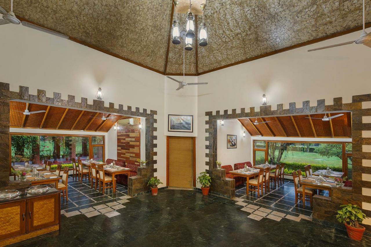 Naturoville Ayurvedic And Yoga Retreat Hotel Rishikesh Ngoại thất bức ảnh